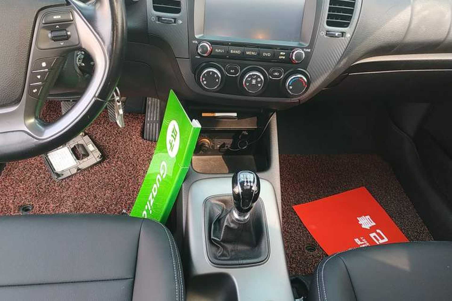 Used Kia K3 2015 1.6L Manual GLS Gear Lever