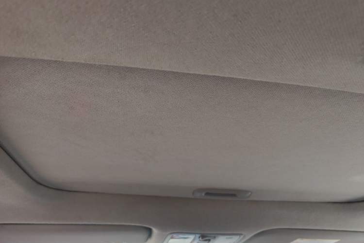 Used Kia K3 2015 1.6L Automatic GLS Headliner