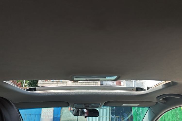 Used Kia K3 2015 1.6L Automatic GLS Headliner