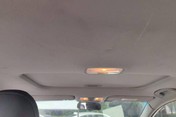 Used Kia K3 2015 1.6L Automatic GLS Headliner
