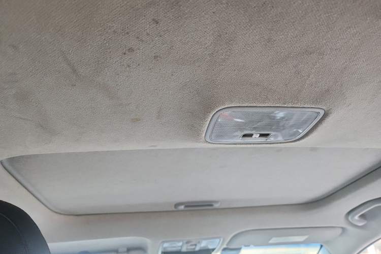 Used Kia K3 2015 1.6L Automatic GLS Headliner