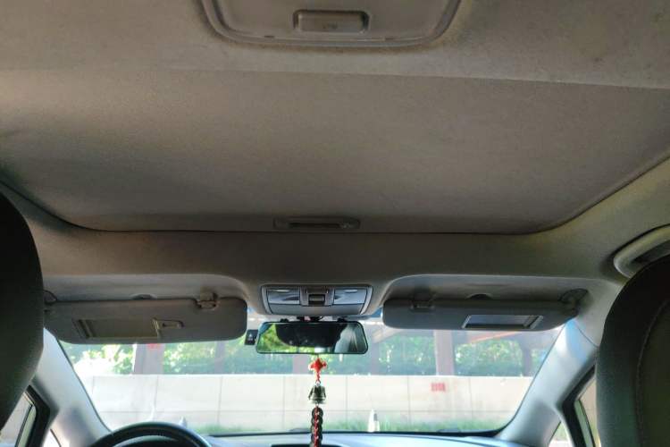 Used Kia K3 2015 1.6L Automatic GLS Headliner