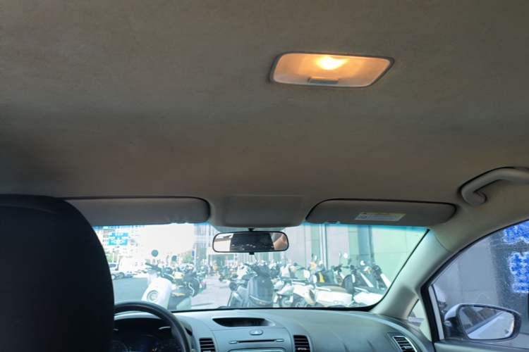 Used Kia K3 2015 1.6L Automatic GL Headliner
