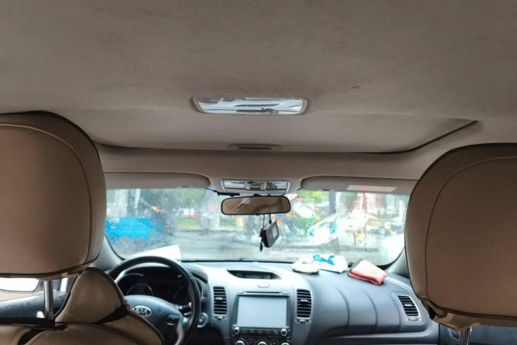 Used Kia K3 2015 1.6L Automatic GLS Headliner