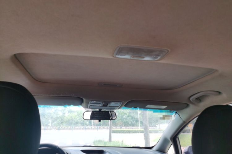Used Kia K3 2015 1.6L Automatic GLS Headliner