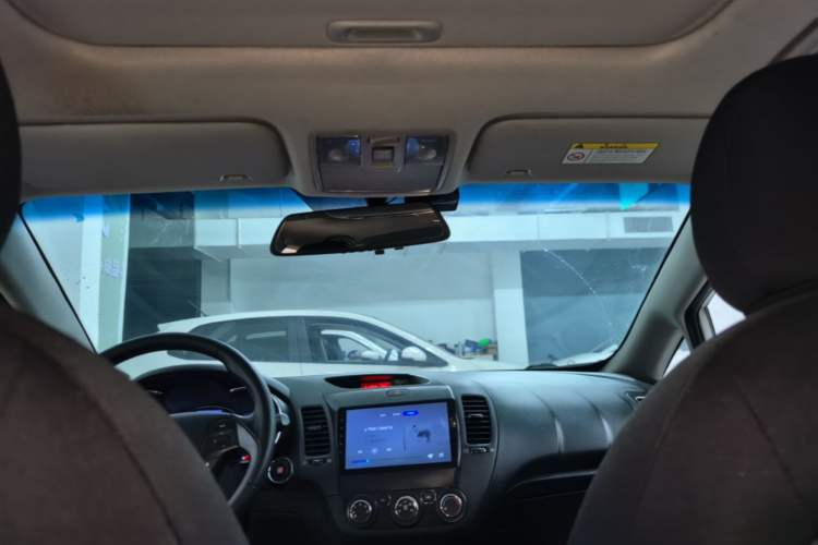 Used Kia K3 2015 1.6L Automatic GLS Headliner