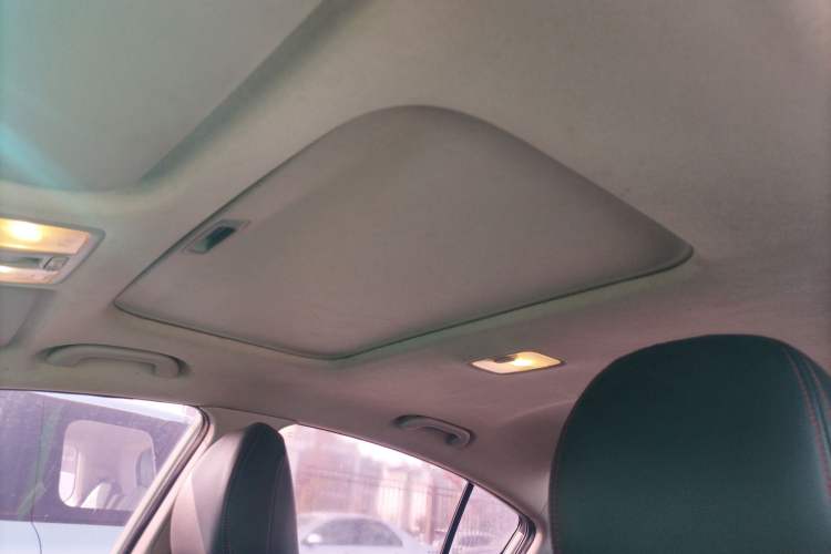 Used Kia K3 2015 1.6L Automatic GLS Headliner