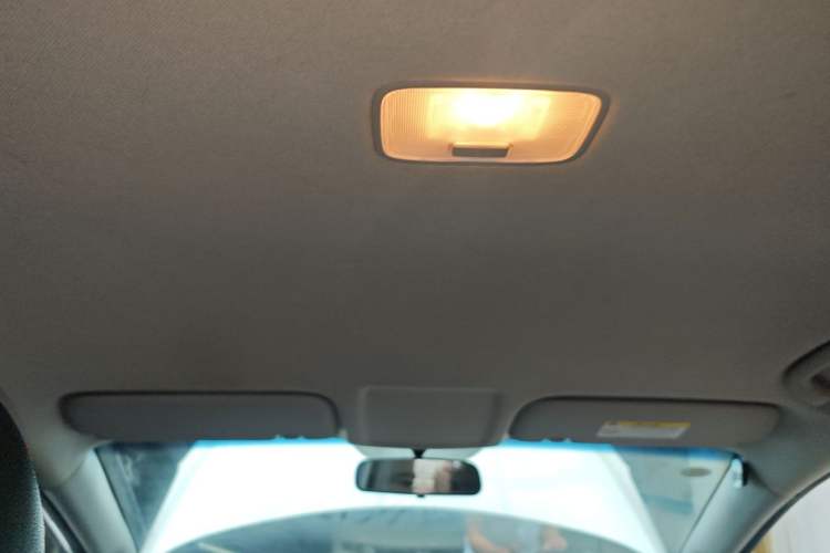 Used Kia K3 2015 1.6L Manual GL Headliner