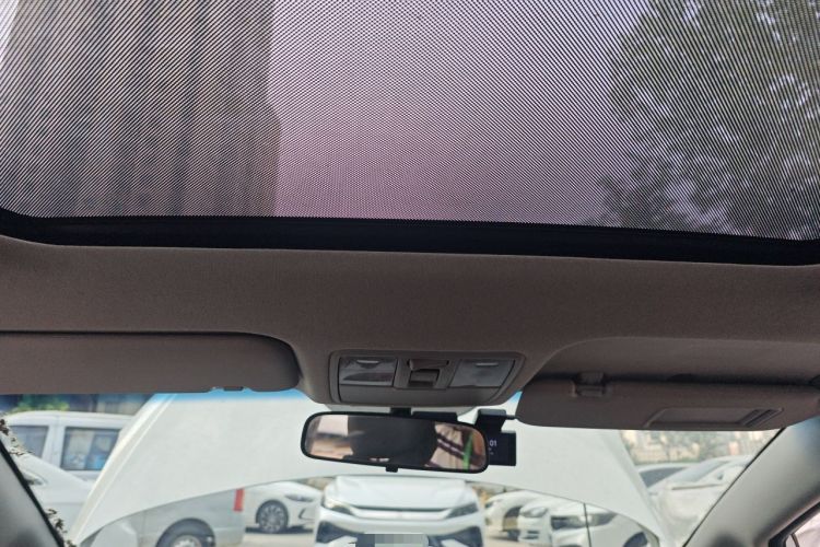 Used Kia K3 2015 1.6L Automatic DLX Headliner