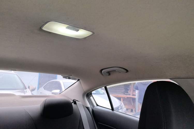 Used Kia K3 2015 1.6L Manual GL Headliner