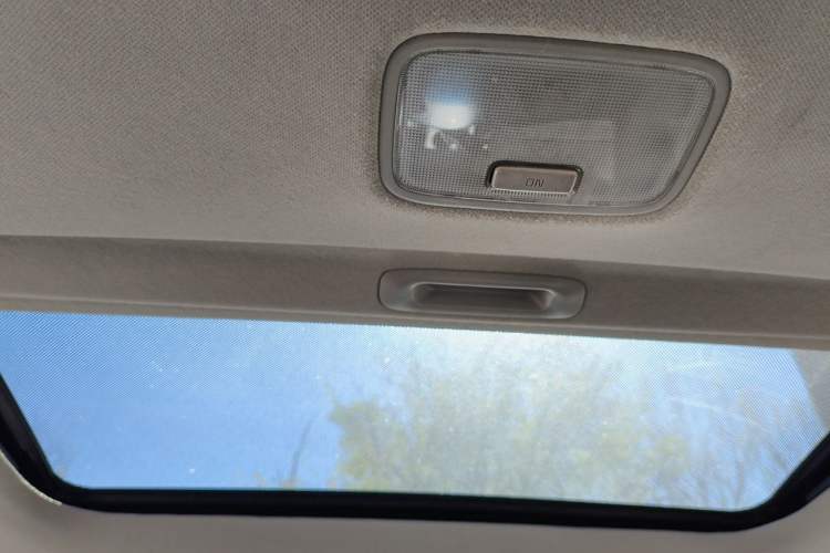 Used Kia K3 2015 1.6L Automatic GLS Headliner
