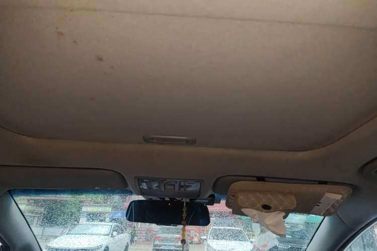 Used Kia K3 2015 1.6L Automatic GLS Headliner