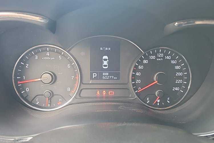 Used Kia K3 2015 1.6L Automatic GLS Instrument Cluster