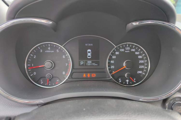 Used Kia K3 2015 1.6L Automatic GLS Instrument Cluster