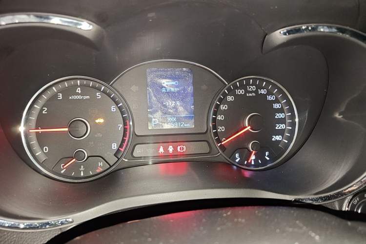 Used Kia K3 2015 1.6L Automatic DLX Instrument Cluster