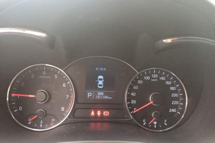 Used Kia K3 2015 1.6L Automatic GLS Instrument Cluster