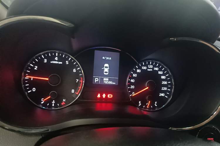 Used Kia K3 2015 1.6L Automatic DLX Instrument Cluster