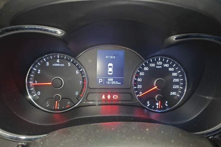 Used Kia K3 2015 1.6L Automatic GLS Instrument Cluster