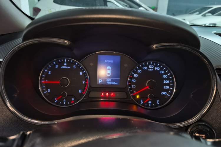 Used Kia K3 2015 1.6L Automatic GLS Instrument Cluster