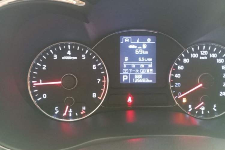 Used Kia K3 2015 1.6L Automatic GLS Instrument Cluster