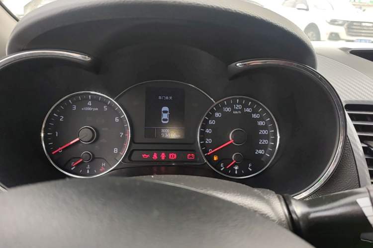 Used Kia K3 2015 1.6L Manual GLS Instrument Cluster
