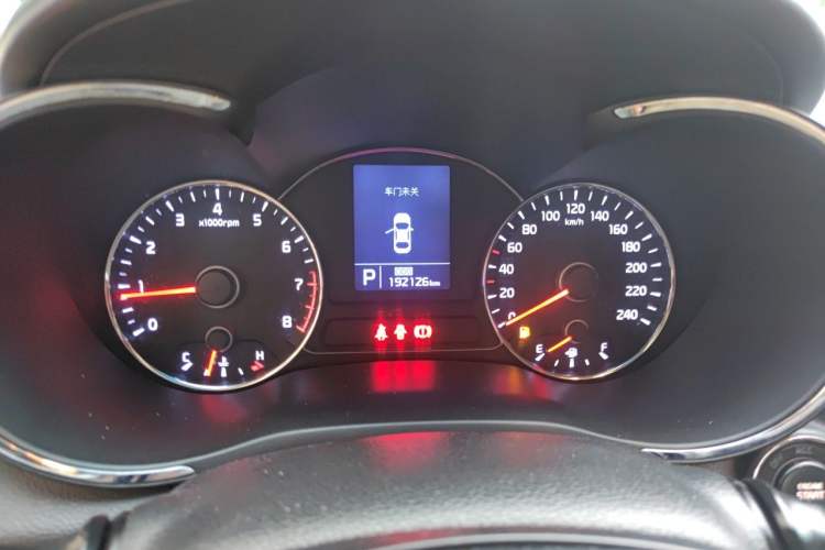 Used Kia K3 2015 1.6L Automatic GLS Instrument Cluster