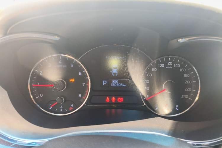 Used Kia K3 2015 1.6L Automatic GLS Instrument Cluster