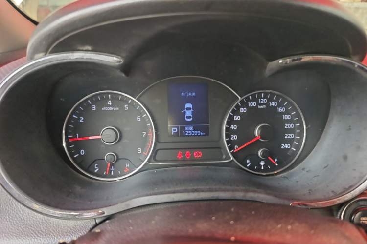 Used Kia K3 2015 1.6L Automatic GLS Instrument Cluster