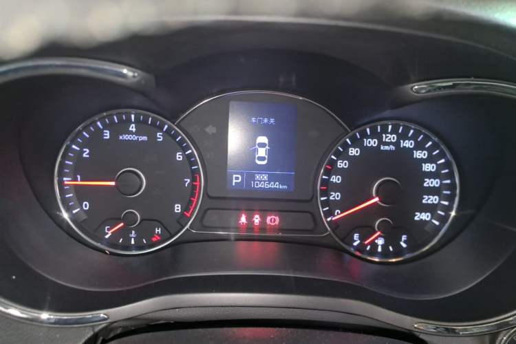 Used Kia K3 2015 1.6L Automatic GLS Instrument Cluster