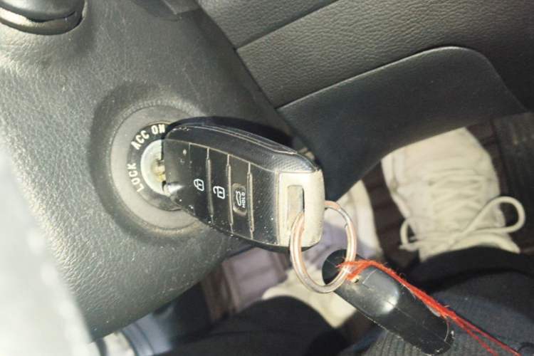 Used Kia K3 2015 1.6L Manual GL Interior 1