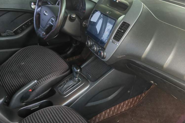 Used Kia K3 2015 1.6L Automatic GLS Interior 2