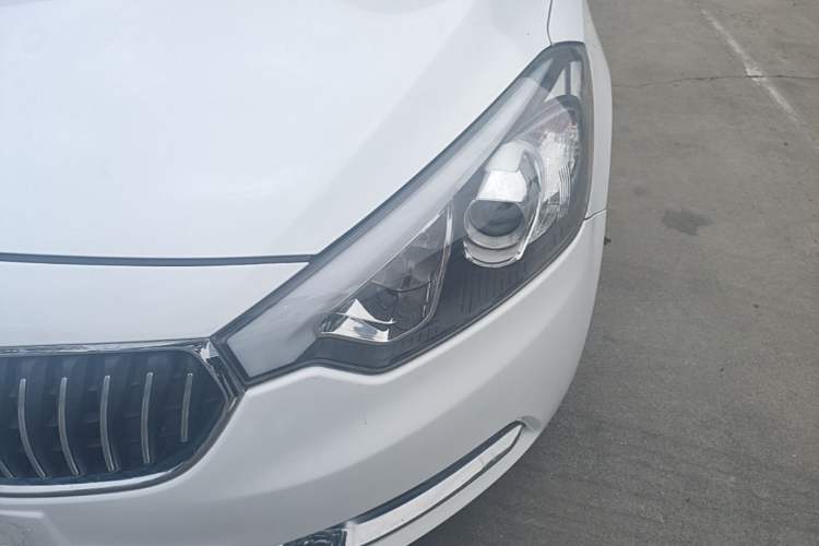 Used Kia K3 2015 1.6L Automatic GL Left Front Headlight
