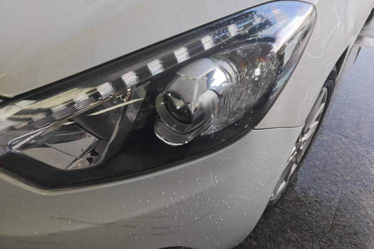 Used Kia K3 2015 1.6L Automatic GLS Left Front Headlight