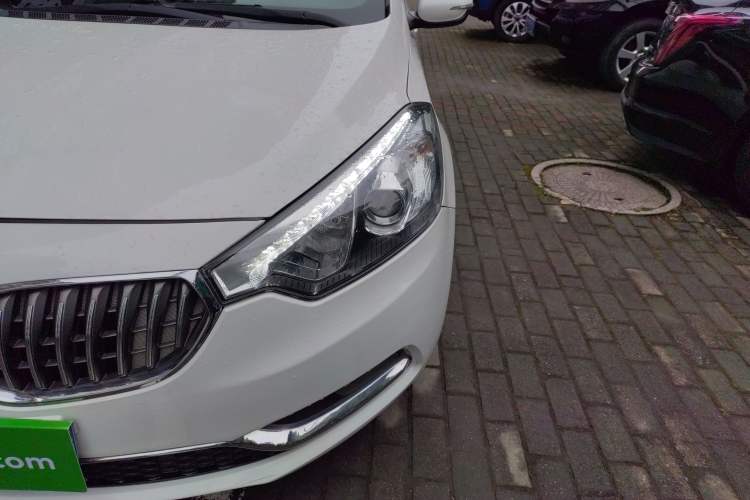 Used Kia K3 2015 1.6L Automatic Premium Left Front Headlight