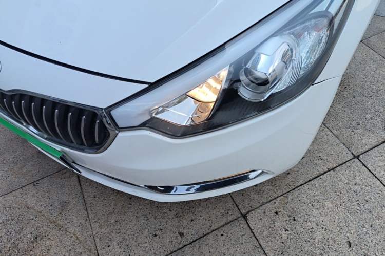 Used Kia K3 2015 1.6L Automatic GL Left Front Headlight