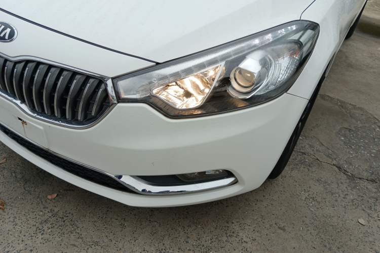 Used Kia K3 2015 1.6L Automatic GLS Left Front Headlight
