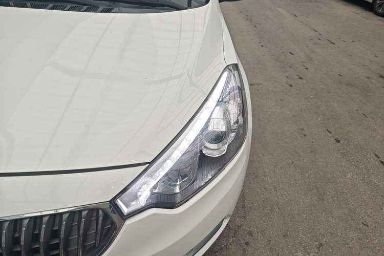 Used Kia K3 2015 1.6L Automatic GLS Left Front Headlight