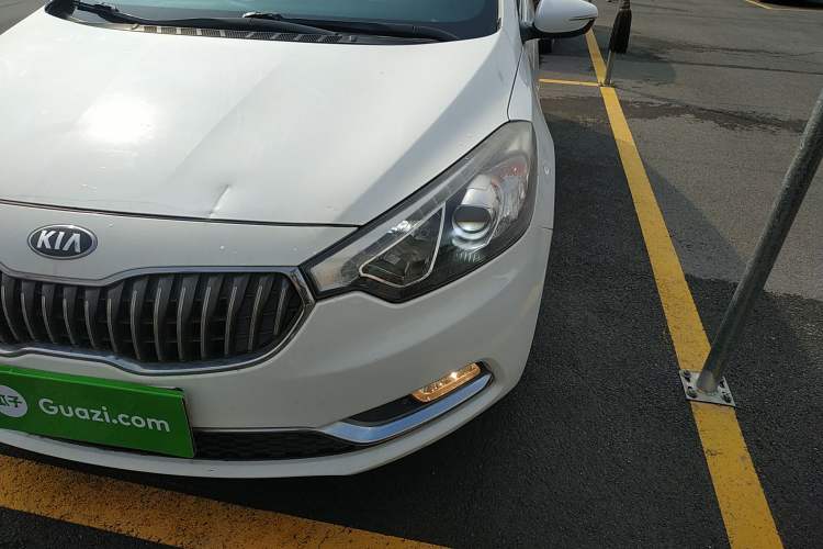 Used Kia K3 2015 1.6L Manual GLS Left Front Headlight