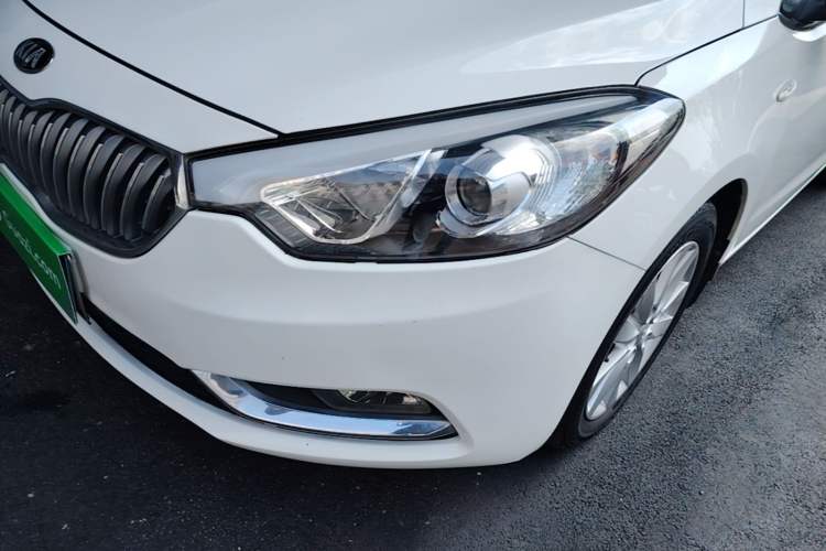 Used Kia K3 2015 1.6L Automatic GL Left Front Headlight