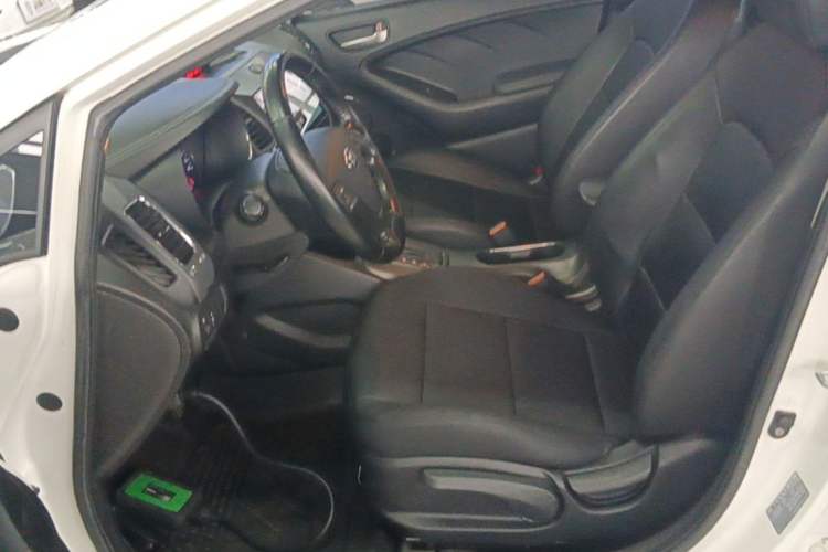 Used Kia K3 2015 1.6L Automatic GLS Left Front Seat