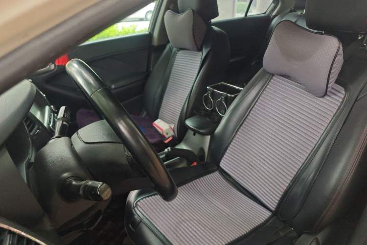 Used Kia K3 2015 1.6L Manual GLS Left Front Seat