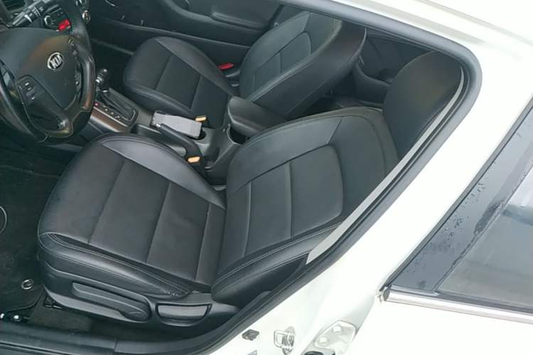 Used Kia K3 2015 1.6L Automatic DLX Left Front Seat