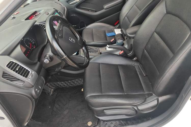 Used Kia K3 2015 1.6L Automatic GLS Left Front Seat