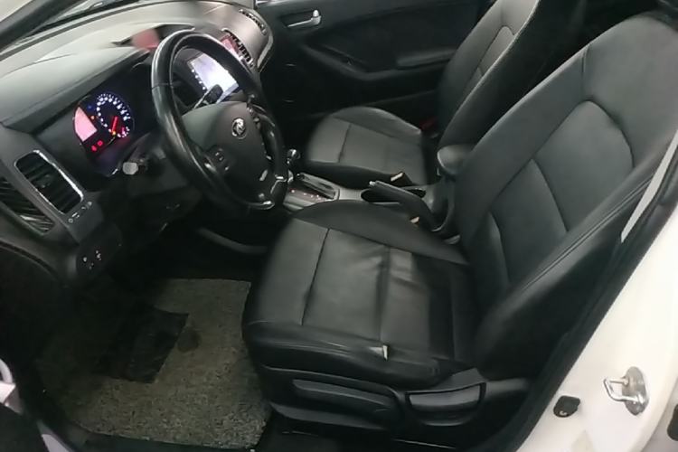 Used Kia K3 2015 1.6L Automatic GLS Left Front Seat
