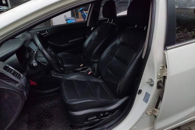 Used Kia K3 2015 1.6L Automatic Premium Left Front Seat