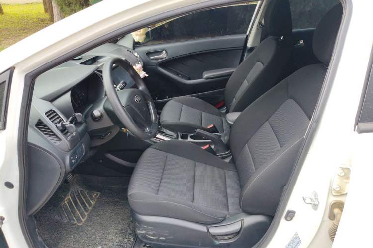 Used Kia K3 2015 1.6L Automatic GLS Left Front Seat