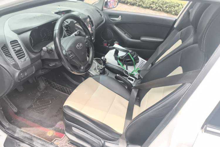 Used Kia K3 2015 1.6L Manual GLS Left Front Seat