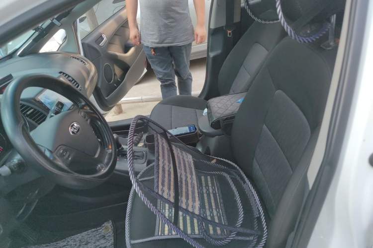 Used Kia K3 2015 1.6L Automatic GLS Left Front Seat