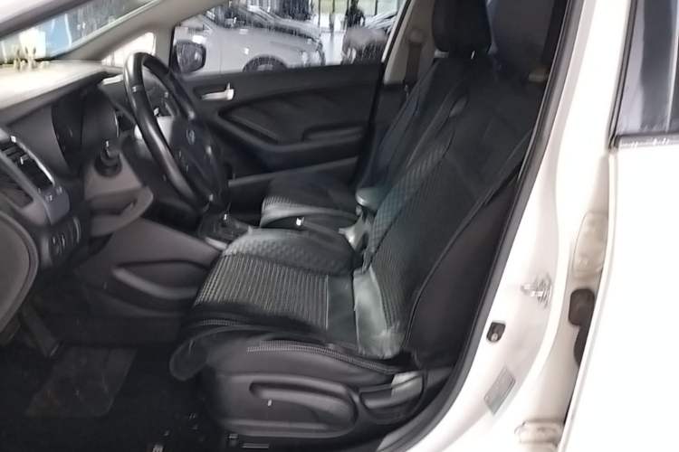 Used Kia K3 2015 1.6L Automatic GLS Left Front Seat