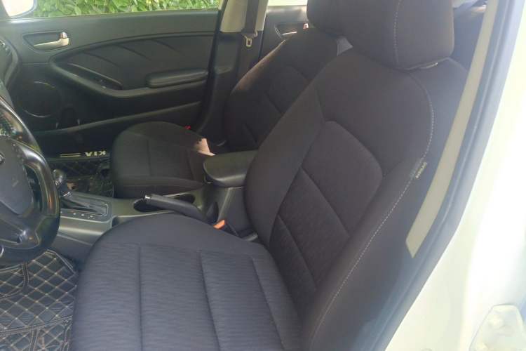 Used Kia K3 2015 1.6L Automatic GLS Left Front Seat